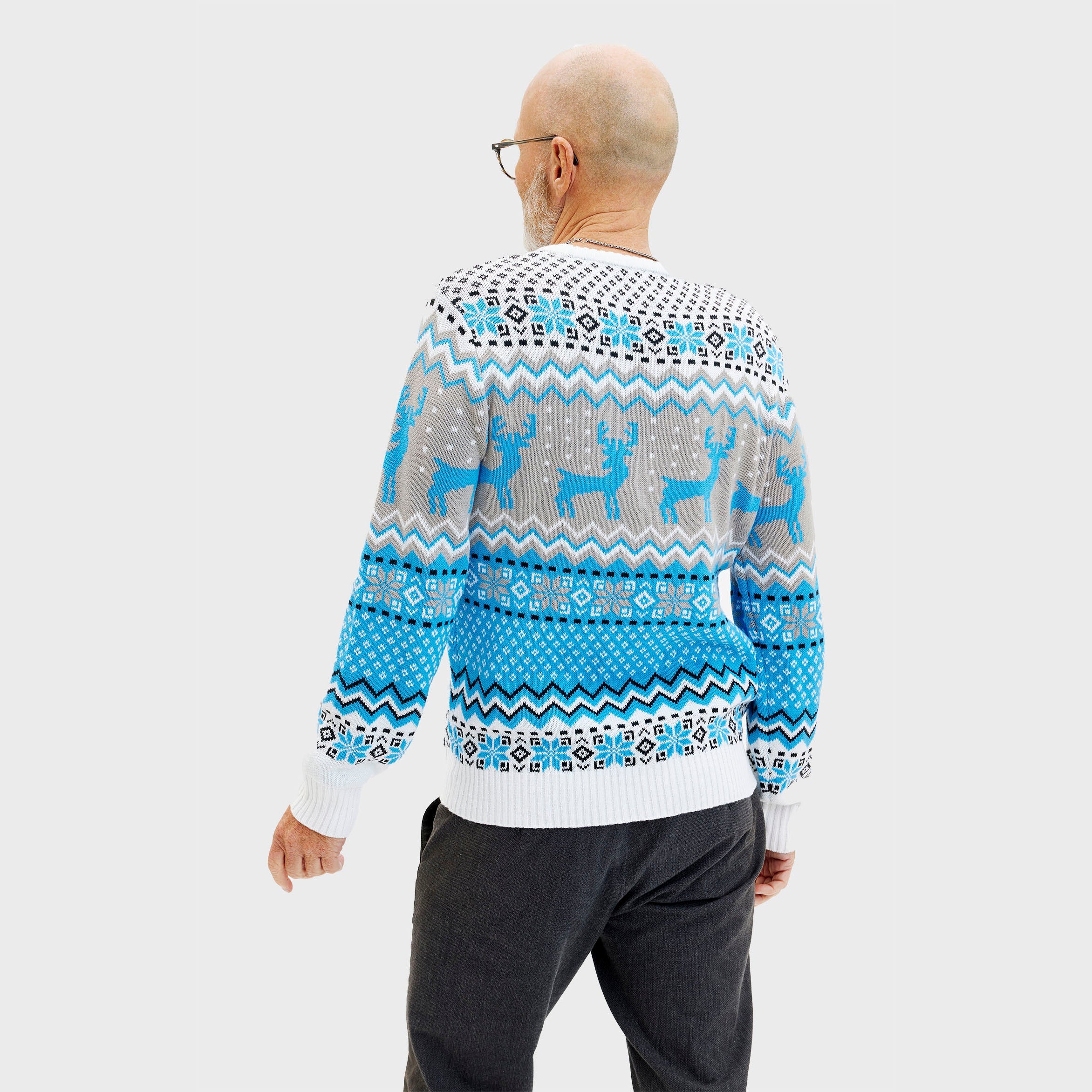 Traditional Blue Christmas Sweater – Men