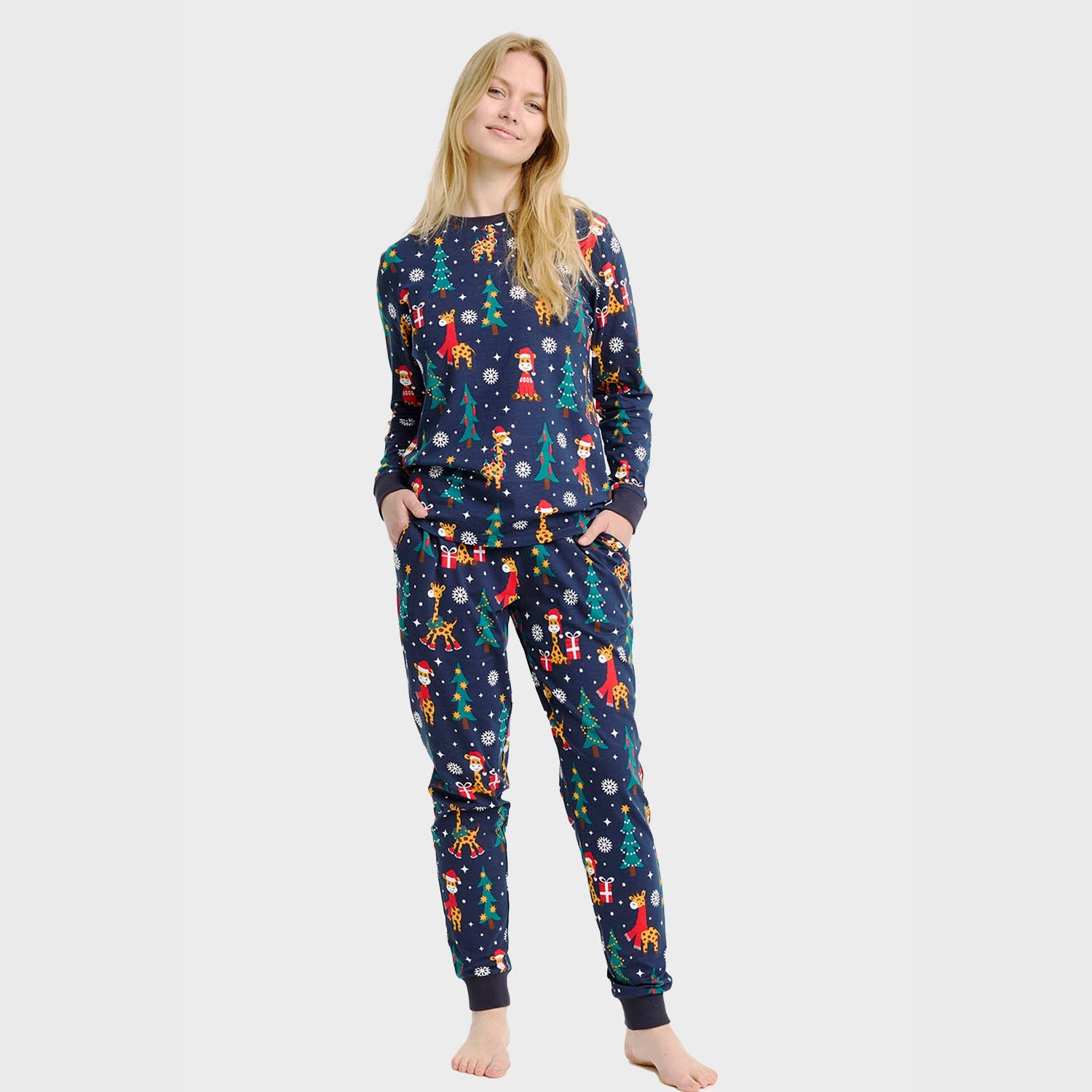 The Giraffe Christmas Pyjamas – Women
