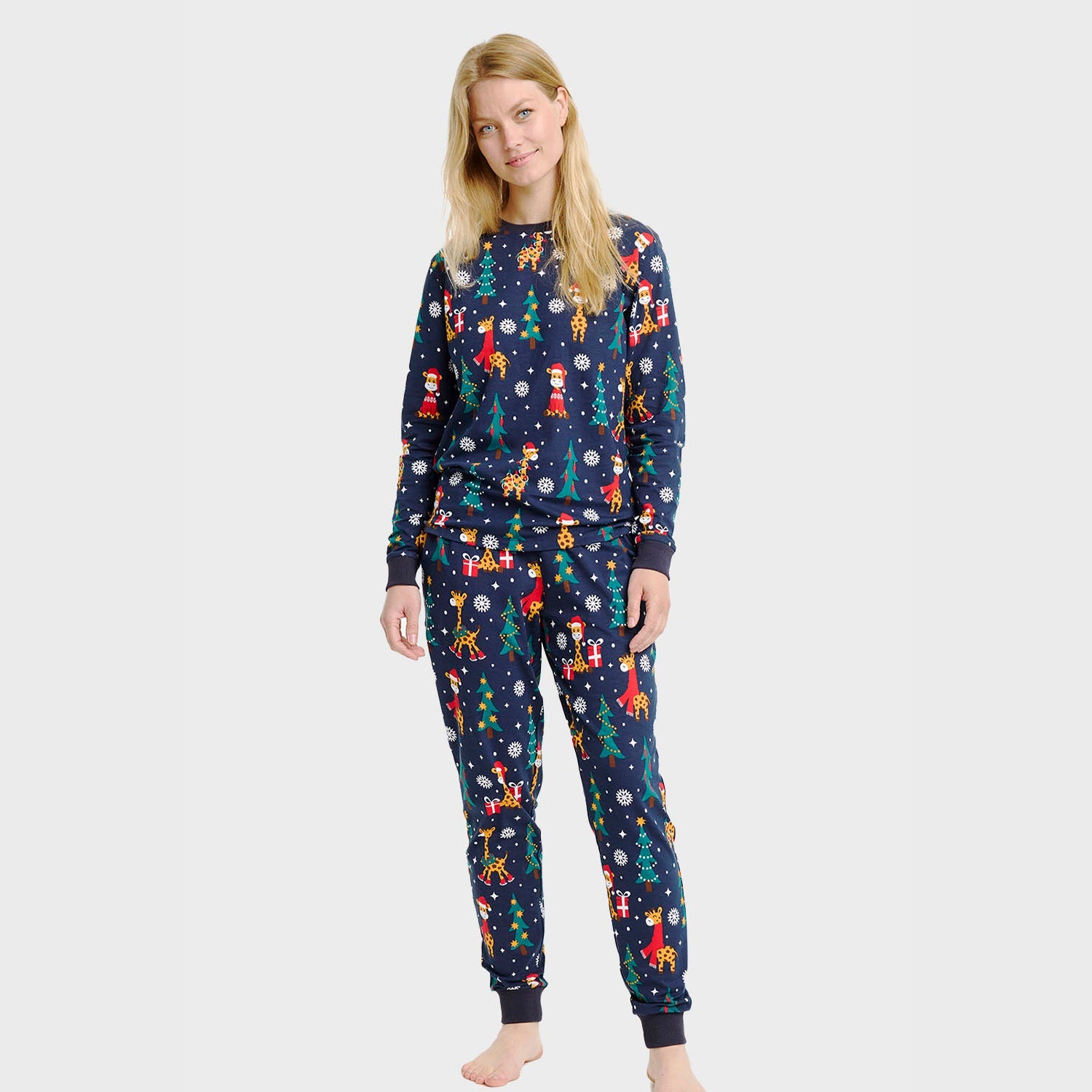 The Giraffe Christmas Pyjamas – Women