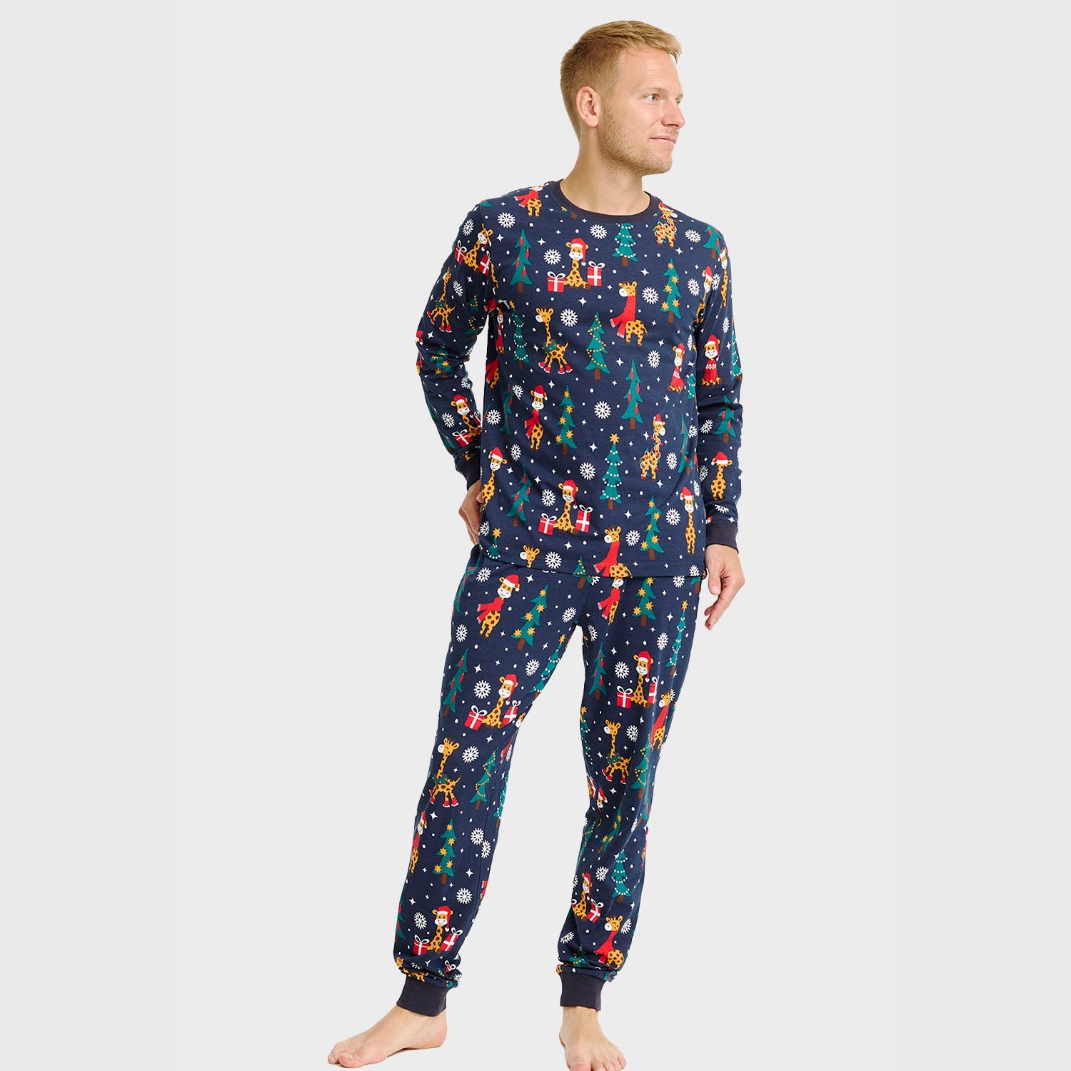 The Giraffe Christmas Pyjamas – Men